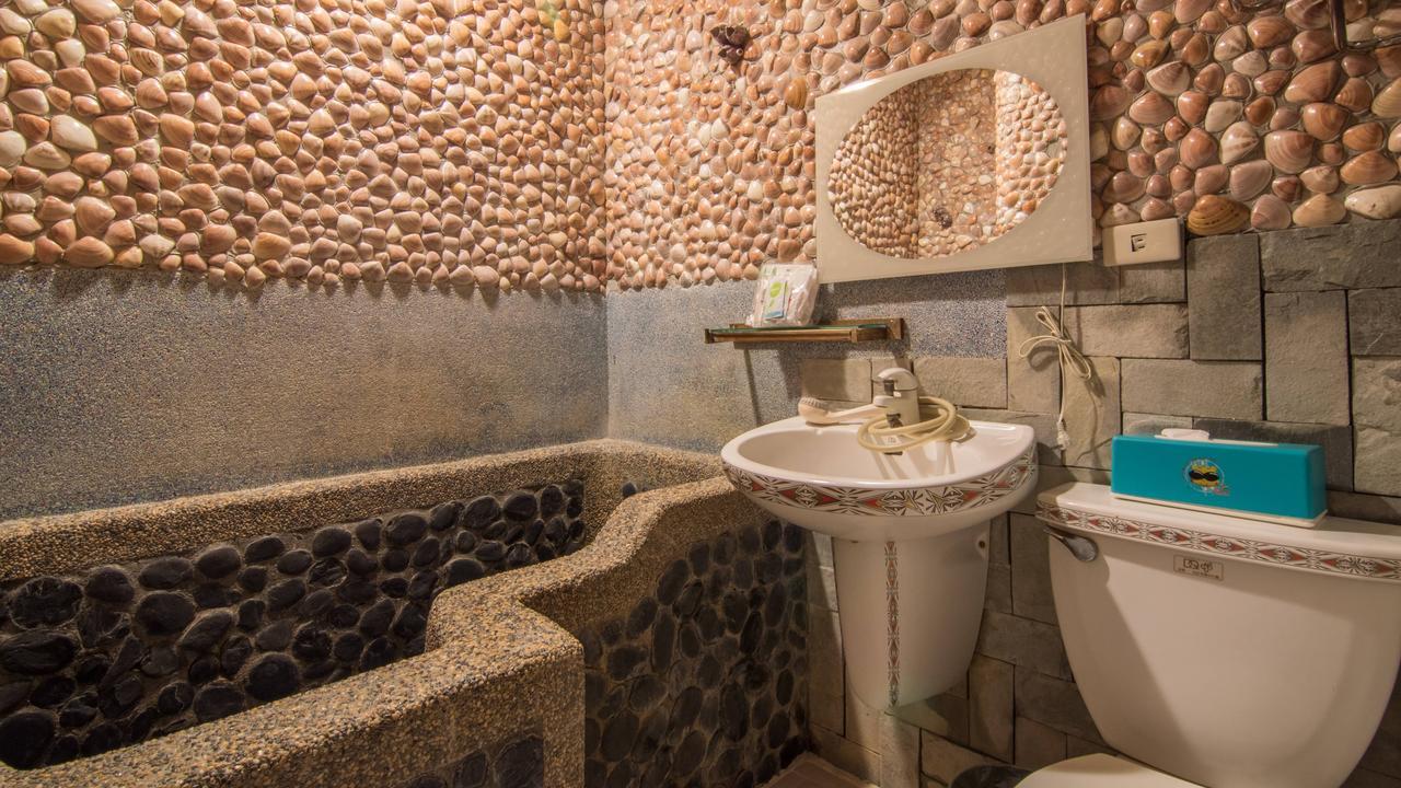 Shankou Hotspring Hotel Цзяосі Номер фото