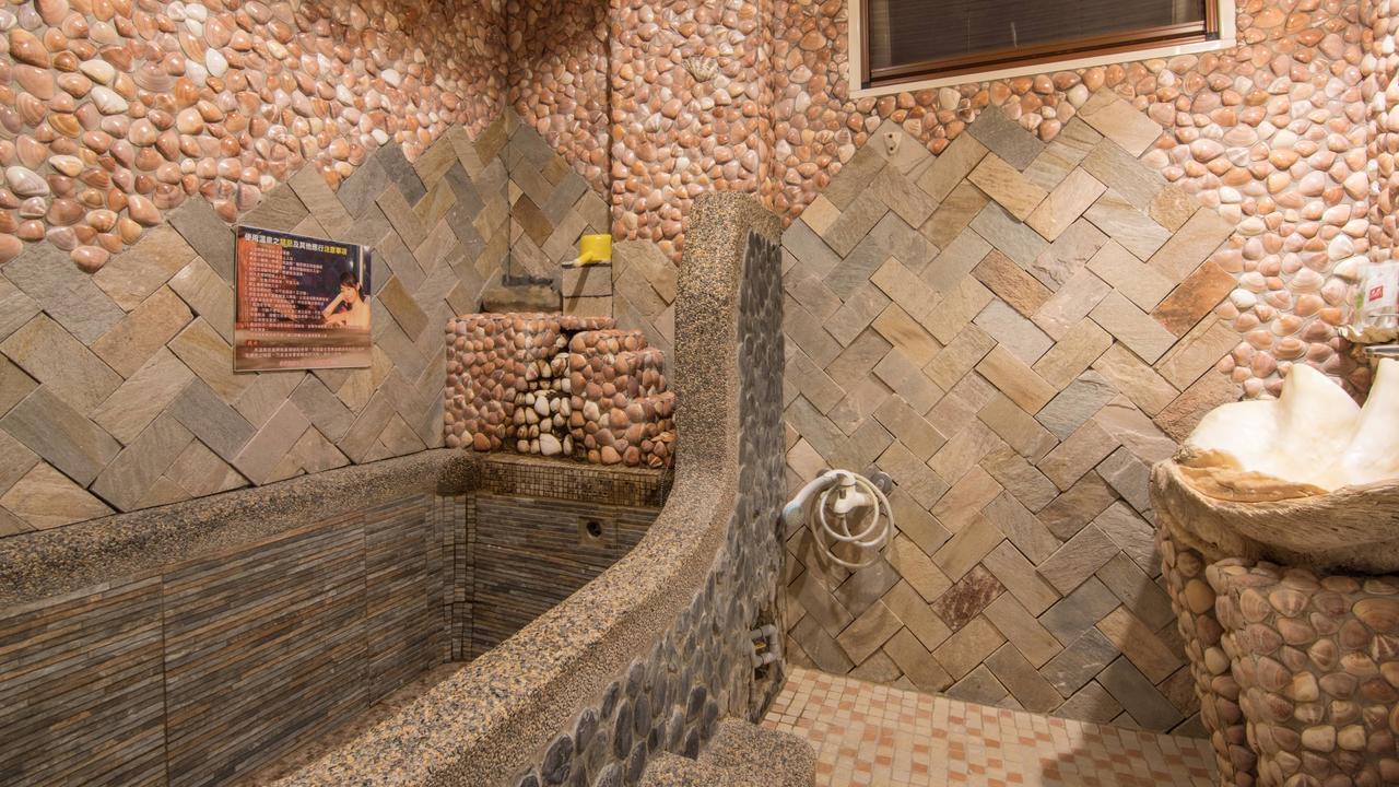 Shankou Hotspring Hotel Цзяосі Номер фото