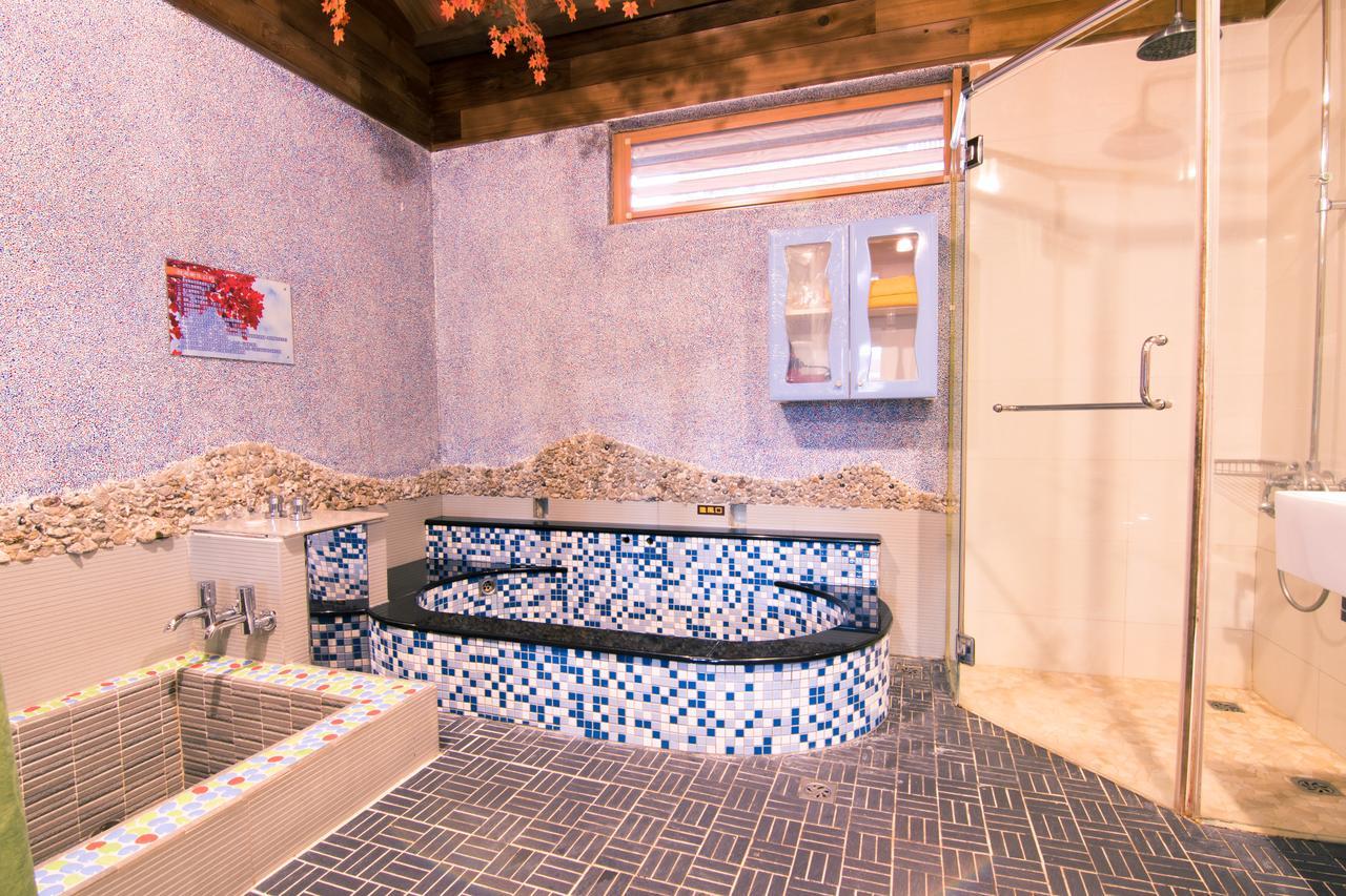 Shankou Hotspring Hotel Цзяосі Екстер'єр фото